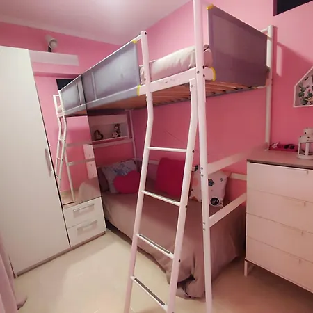 Vivienda Galeon * 아데제